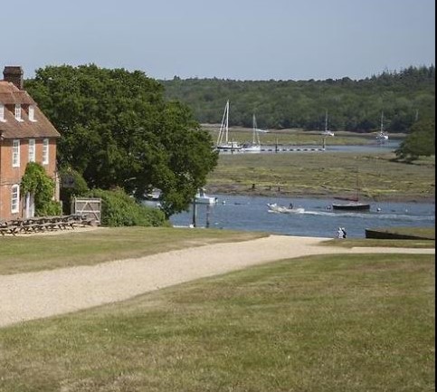 Out to Lunch at the Master Builders, Buckler's Hard, Beaulieu